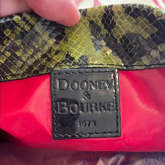 🌼Spring Bag Blowout🌼Dooney & Bourke Green Snake Print Women's Bag - Picture 8 of 14